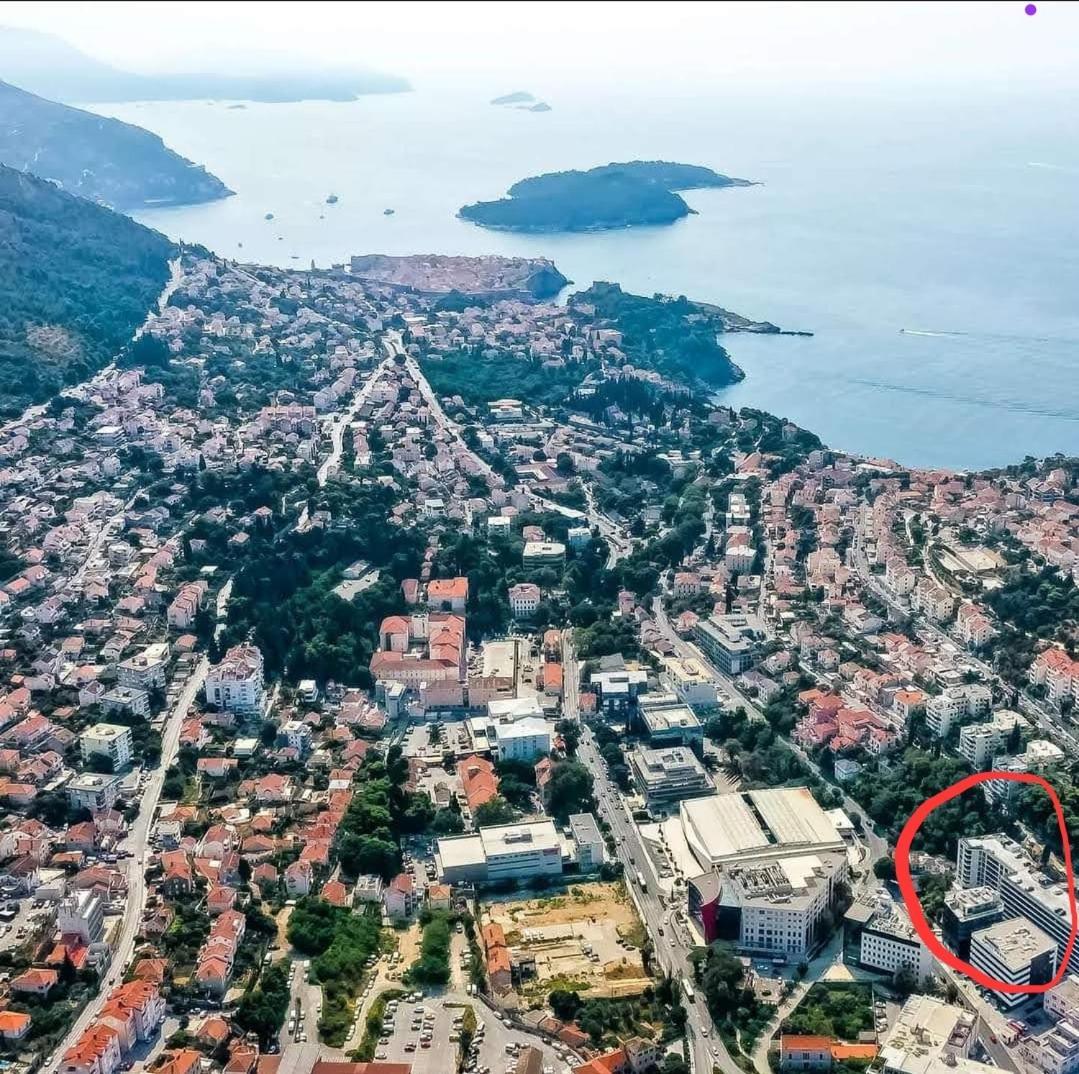 Апартаменти Lupo Gravosa Free Parking Дубровник Екстер'єр фото